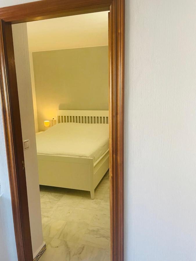 Beach Apartament In Torrevieja Esterno foto